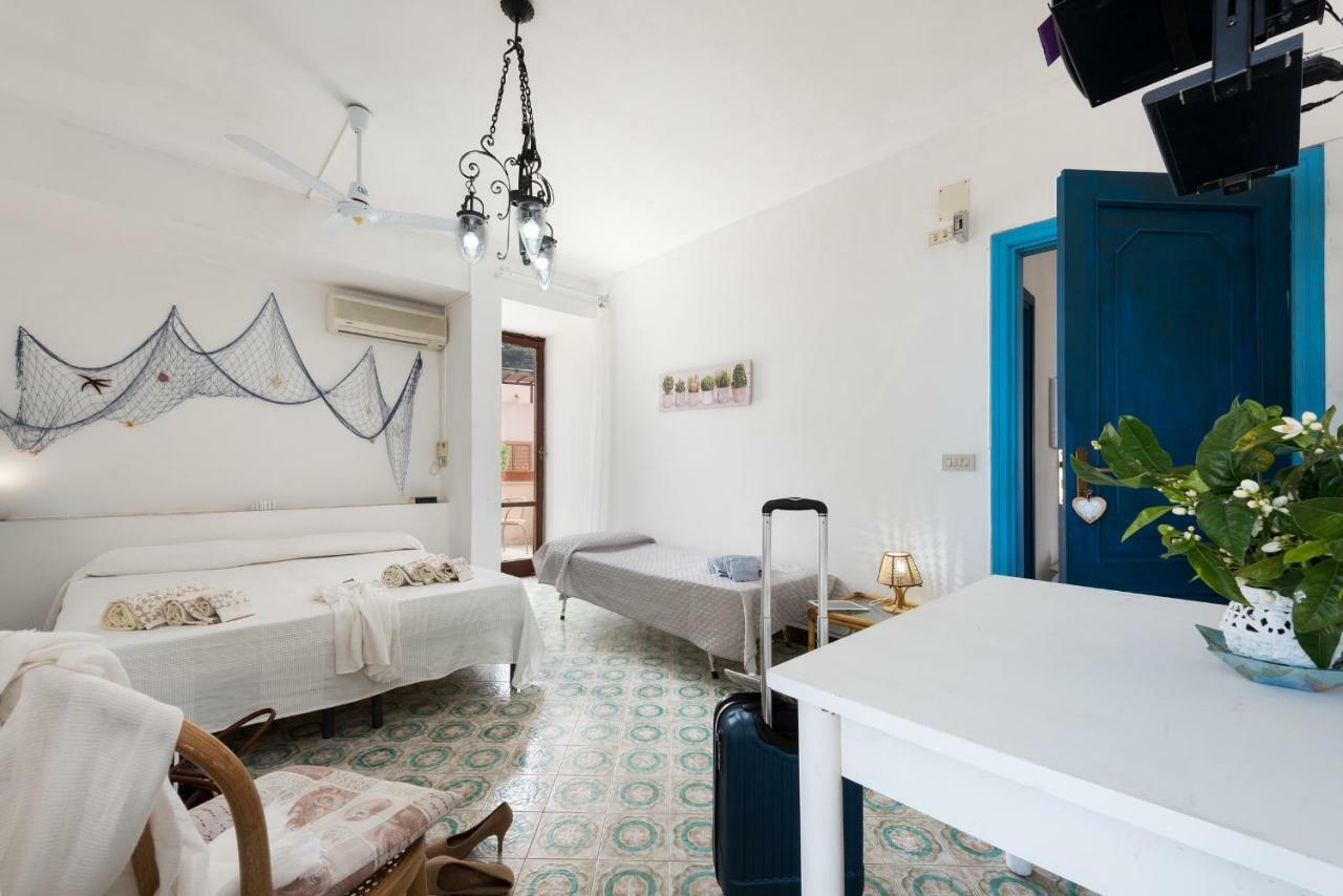 B&B Villa Il Carrubo 圣维托罗卡波 外观 照片