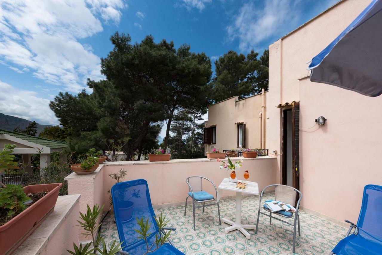 B&B Villa Il Carrubo 圣维托罗卡波 外观 照片